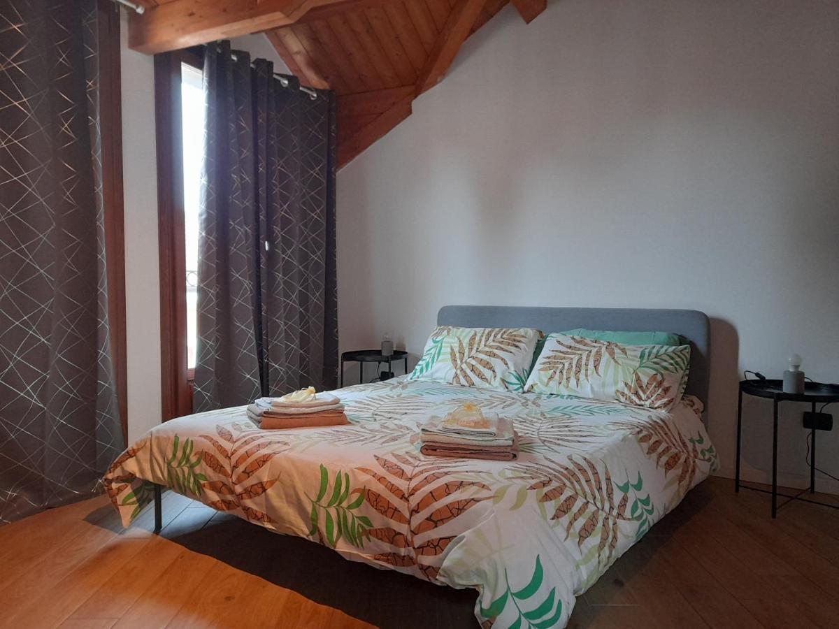 A Casa Di Sole Apartment อาเรเซ ภายนอก รูปภาพ