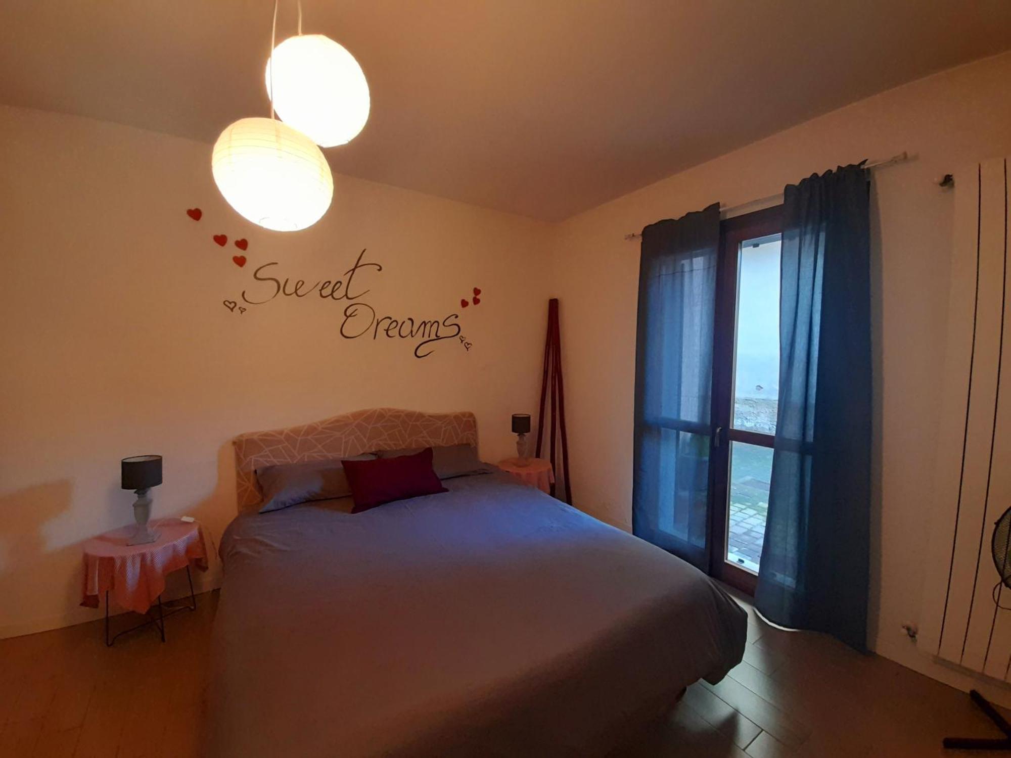 A Casa Di Sole Apartment อาเรเซ ห้อง รูปภาพ